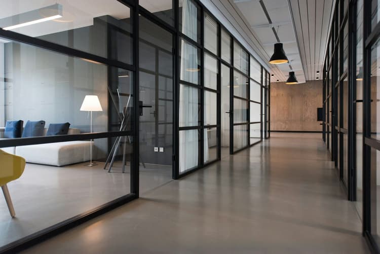 Fabrika ve iş yeri temizliği